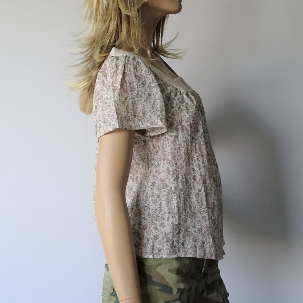 NWT Lucky Brand Square Neck Flutter Top - Picture 2 of 3